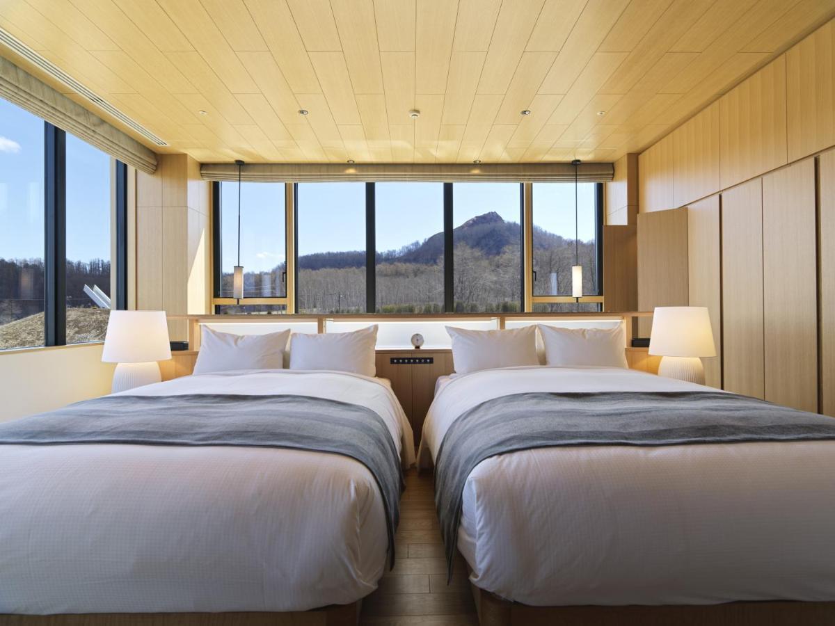 Lake Toya Tsuruga Resort Hikarinouta Toyako Bagian luar foto